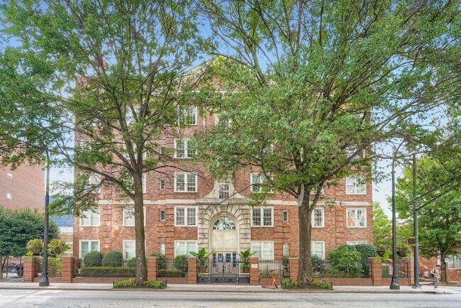 Building Photo - 800 Peachtree St NE