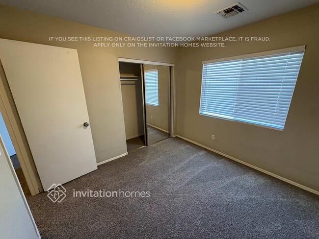 Building Photo - 11382 W Pima St