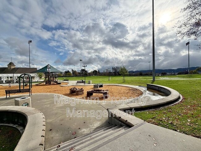 Building Photo - 40382 Corrigan Pl