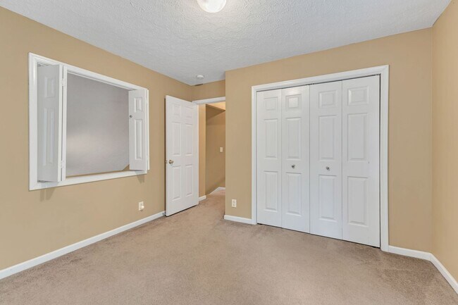 Building Photo - Awesome 3BR/2BA home near Percy Priest!