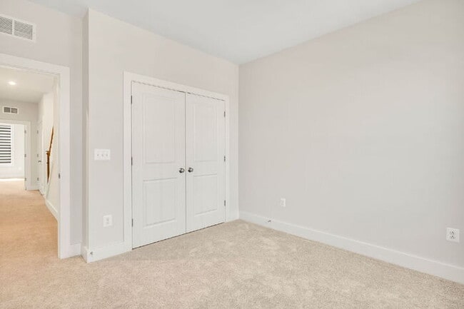 Building Photo - Spacious 3 Bedroom Condo Near VCU & VUU – Most Utilities Included – $3,000/mo