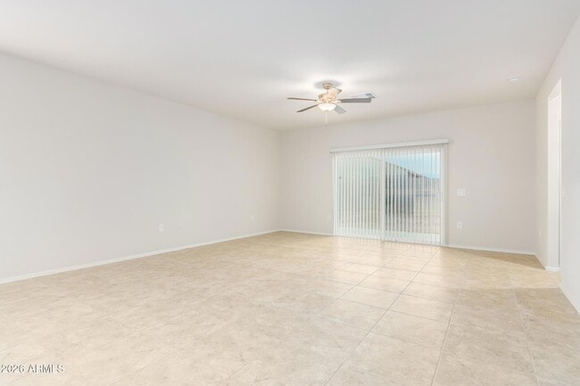 Building Photo - 1810 W Pinkley Ave