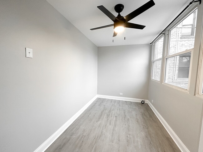 Building Photo - 4134 N Keystone Ave