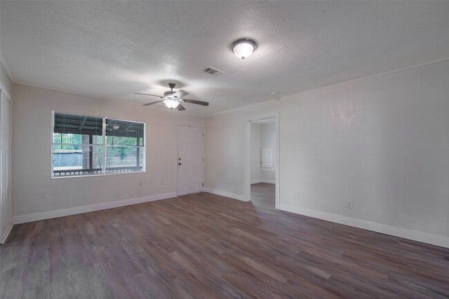 Building Photo - 5206 Avenue M