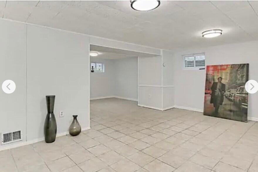 Building Photo - 7237 Vellex Ln