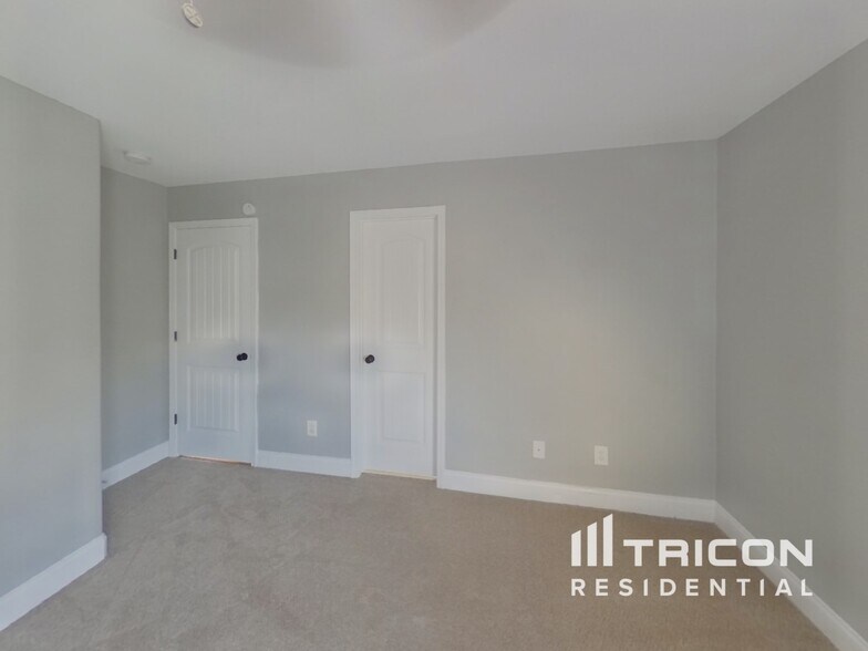 Building Photo - 151 Shelton Dr