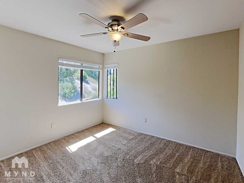 Building Photo - 3627 Cheshire Ave