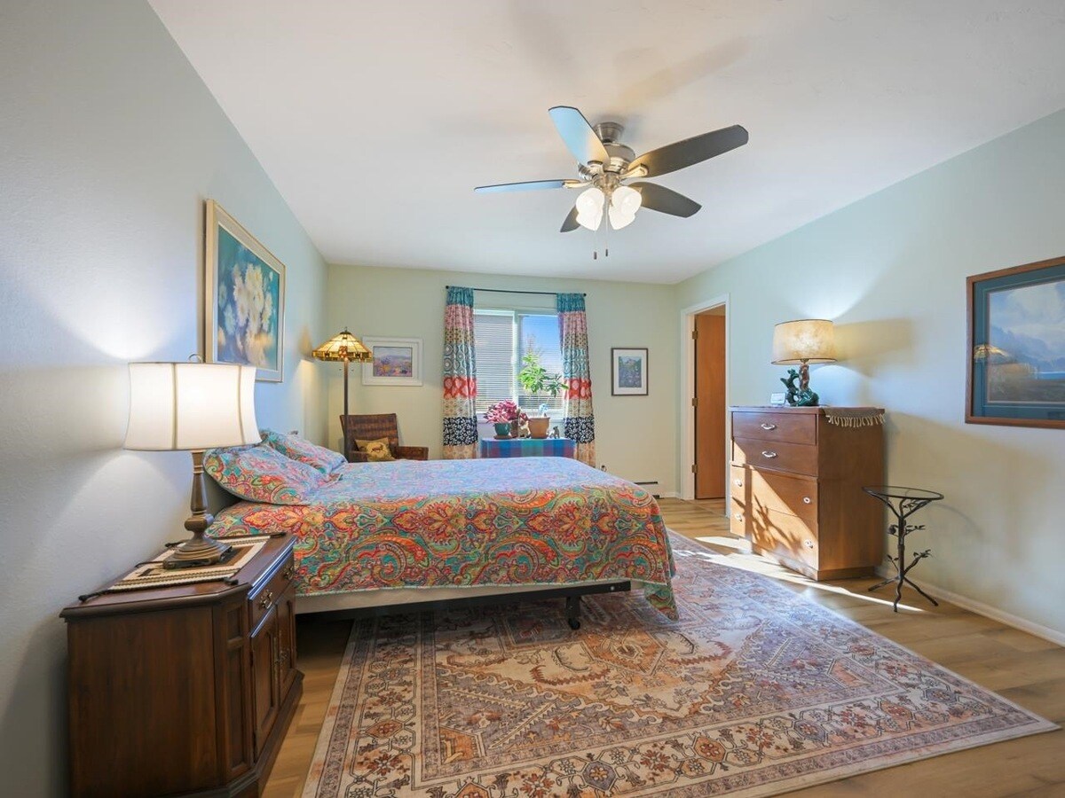 Building Photo - 2981 Bookcliff Ave