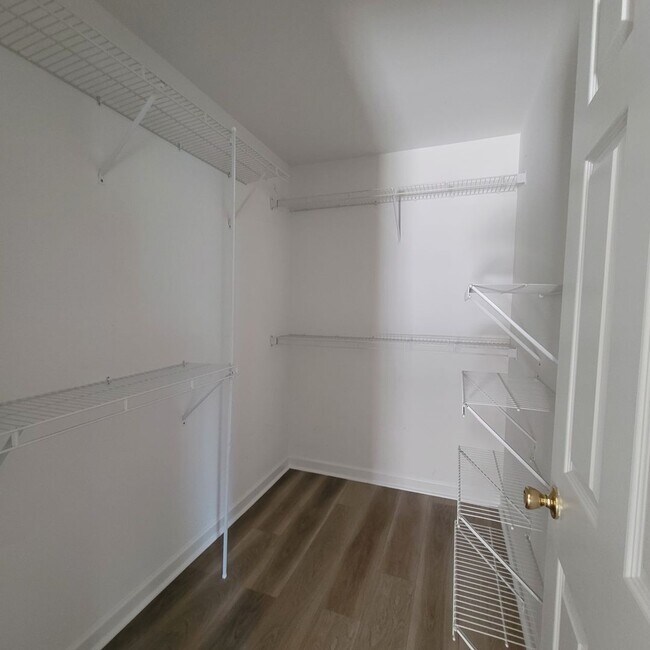 Building Photo - Wonderful 3 bedroom 2 bathroom home in Chesterbrook