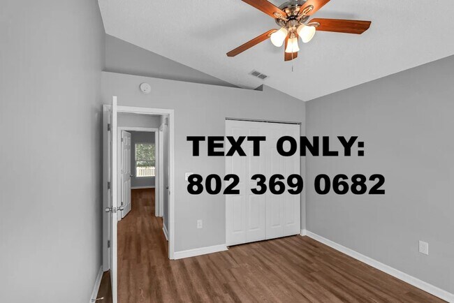 Building Photo - 2008 Sarah Louise Dr