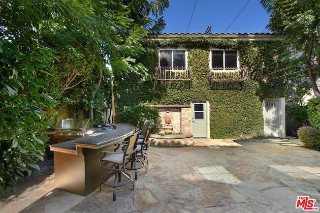 Building Photo - 12207 Cantura St