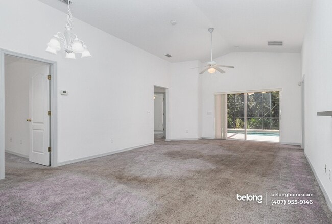 Building Photo - 923 Sandy Ridge Dr