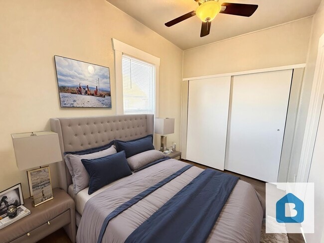 Building Photo - 1036 S Santa Fe Ave