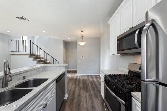 Building Photo - 152 Maegan Pl