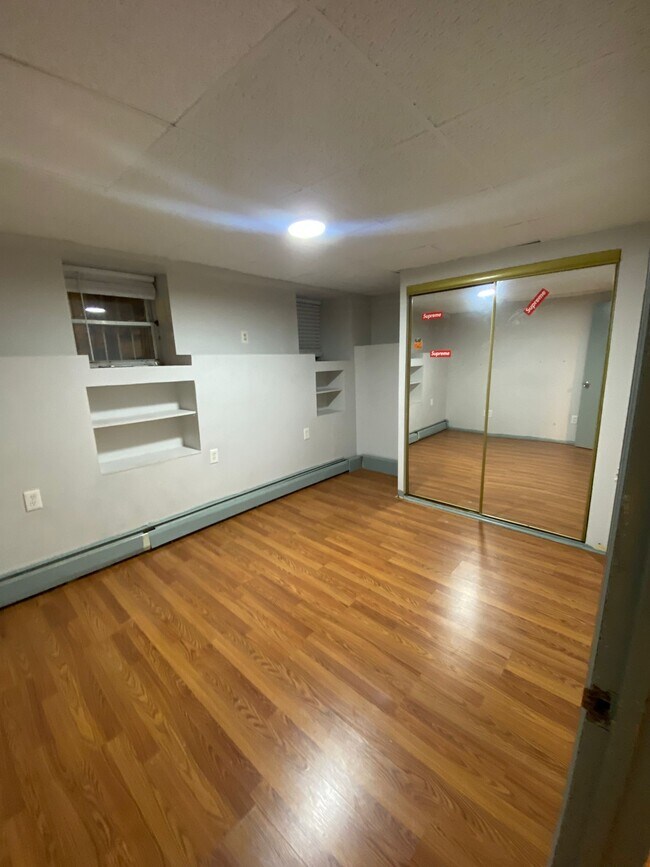 Building Photo - 40 Union St