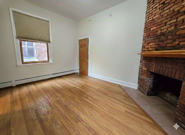 Building Photo - 313 N 34th St