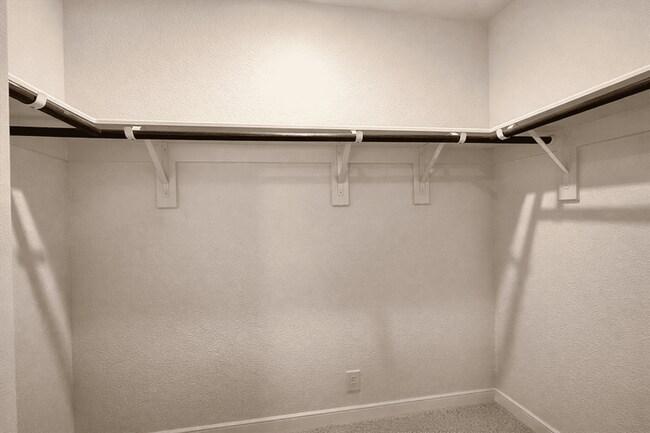 Building Photo - 8919 Summerwood Bnd