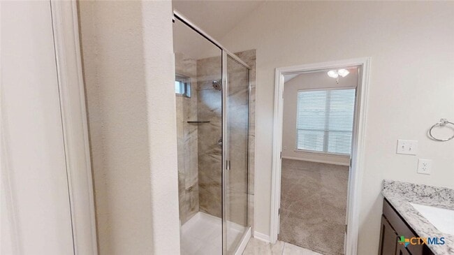 Building Photo - 1304 Lakeway Crossing Dr