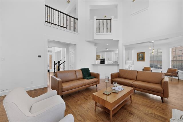 Building Photo - 6440 Fianna Hills Dr