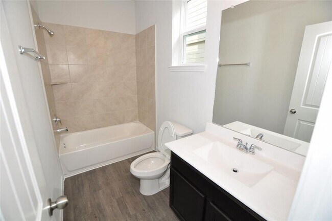 Building Photo - Atascocita Springs