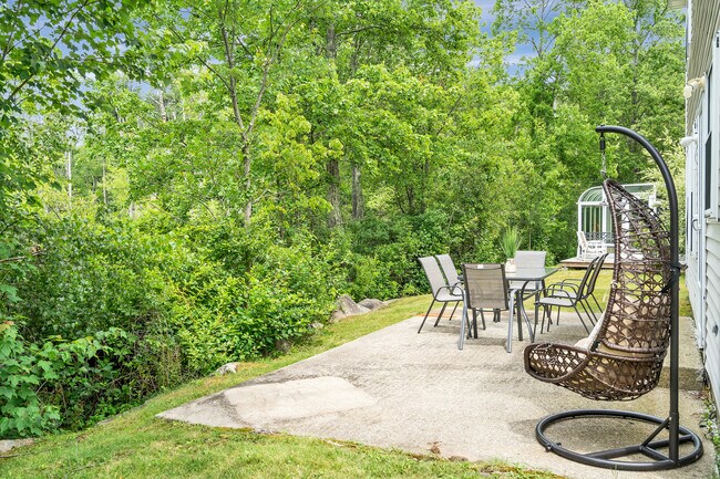 Building Photo - 74 Juniper Ln