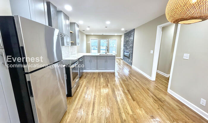 Building Photo - 2047 Nettie Ct