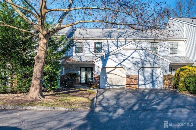 Building Photo - 1224 Thomas Ave