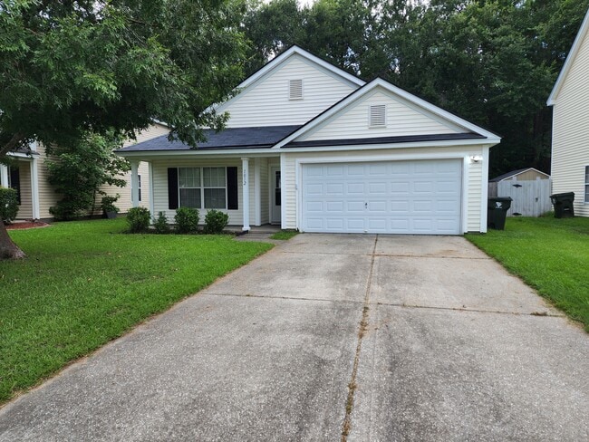 Primary Photo - 1012 Deerberry Rd
