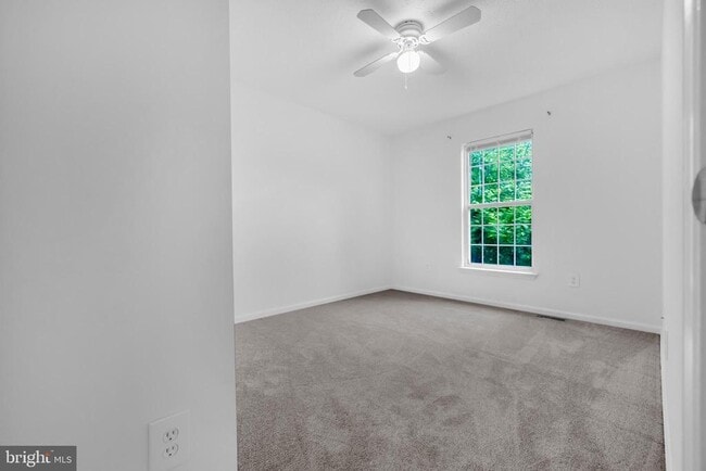 Building Photo - 6799 Snow Goose Ct
