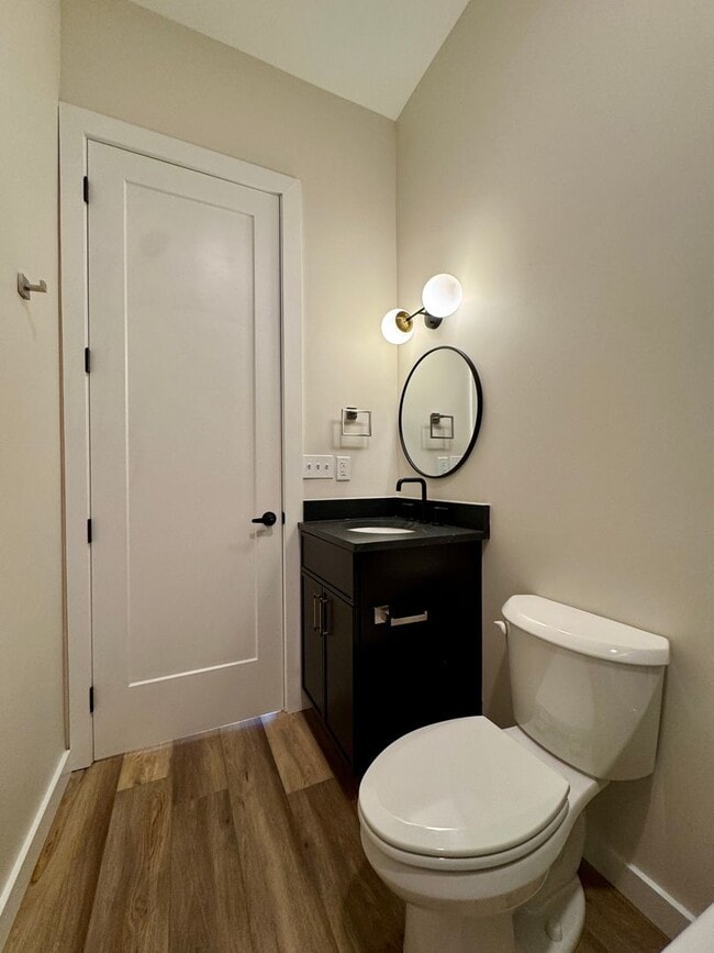 Building Photo - 1861 Zeta Way