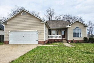 Building Photo - 1370 Trillium Ln