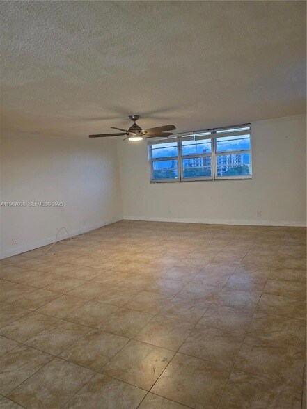 Building Photo - 1811 Jefferson St