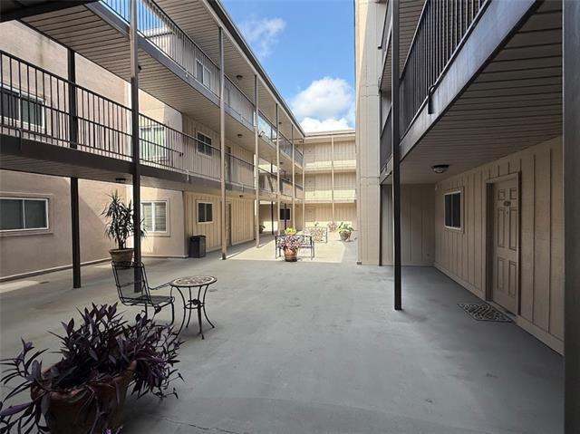 Building Photo - 500 Lake Marina Dr