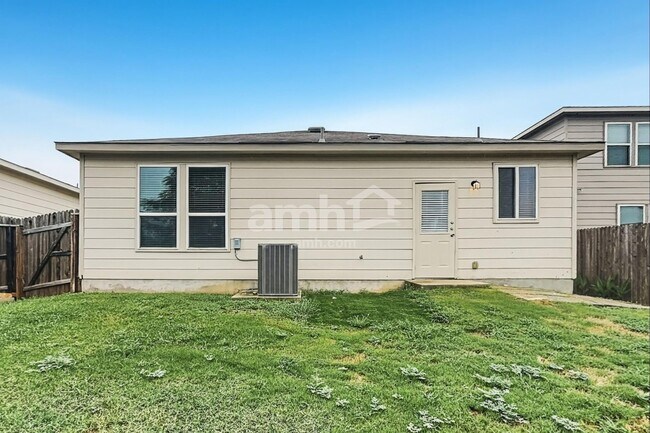Building Photo - 150 Texas Thistle
