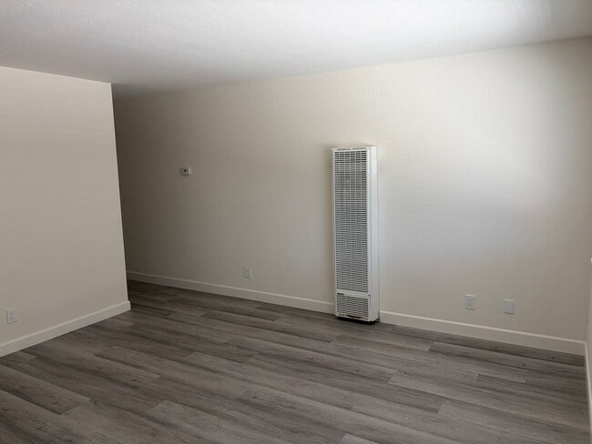 Building Photo - 1732 Noranda Dr