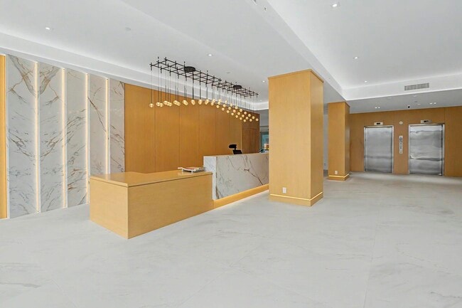 Building Photo - 4201 N Ocean Blvd