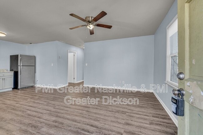 Building Photo - 816 Greenland Dr