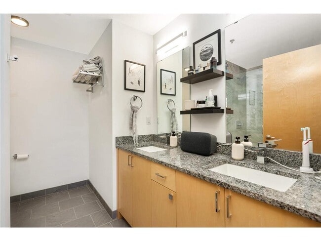 Building Photo - 1240 S 2nd St