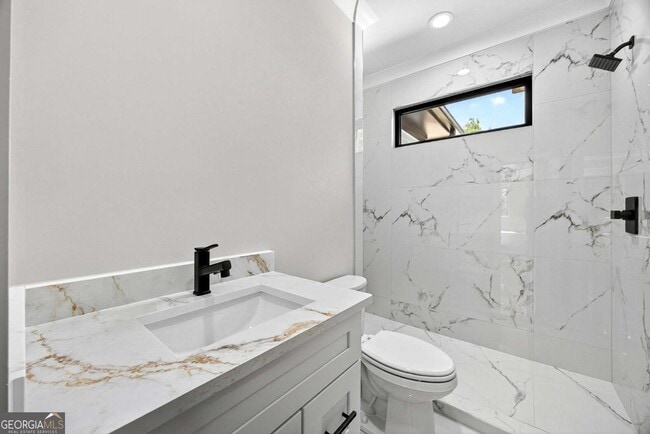 Building Photo - 83 Deer Cyn Dr