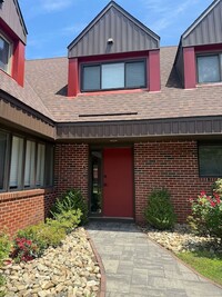 Building Photo - 105 Montoya Dr