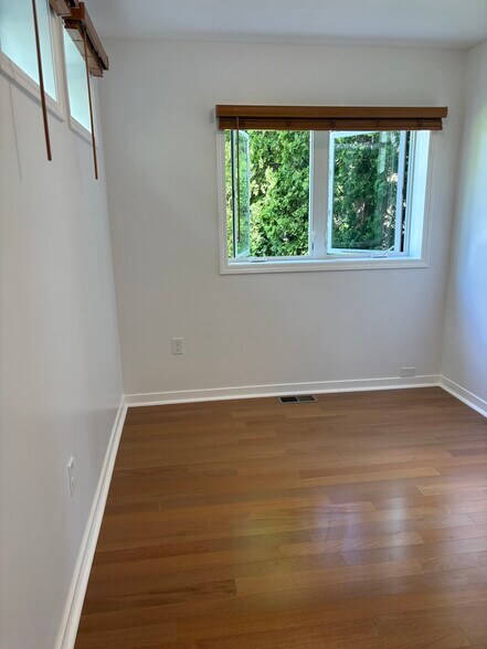 Building Photo - 4403 Buckeye Rd