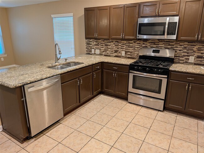 Building Photo - 18920 Sunrise Rnch Ct