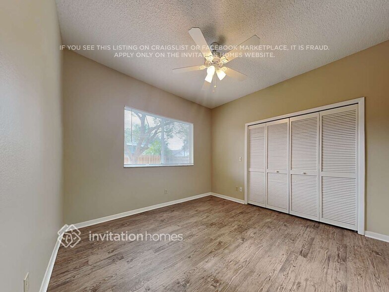 Building Photo - 9421 Larkbunting Dr