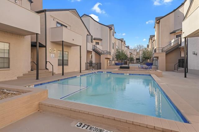 Building Photo - 3901 Travis St