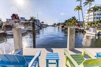 Building Photo - 2815 NE 33rd Ave