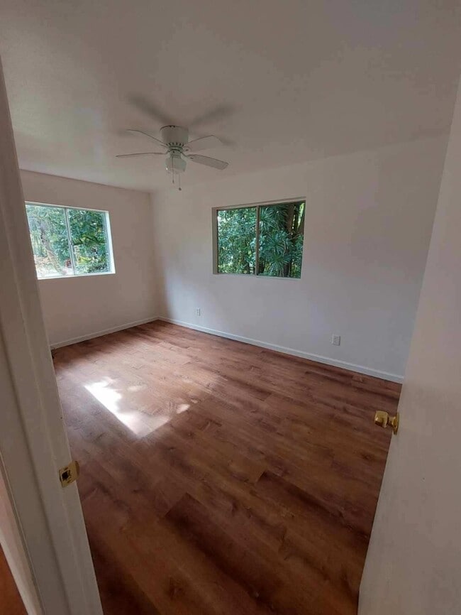 Building Photo - 15-690-690 Kahakai Blvd