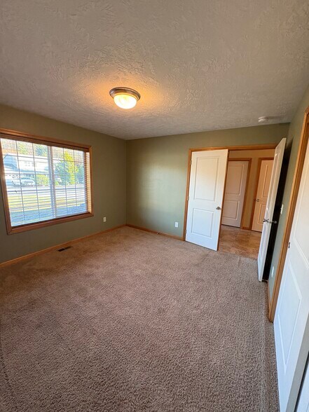 Spare bedroom # 1 - 311 SW Juniper Ave