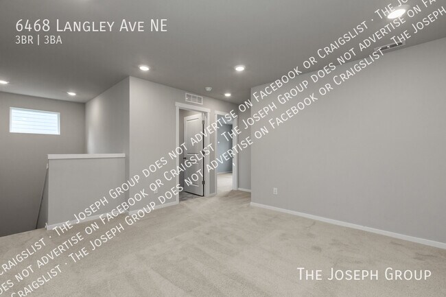 Building Photo - 6468 Langley Ave NE