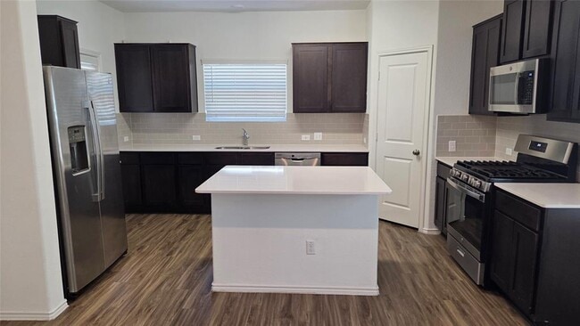 Building Photo - 249 Red Buckeye Loop