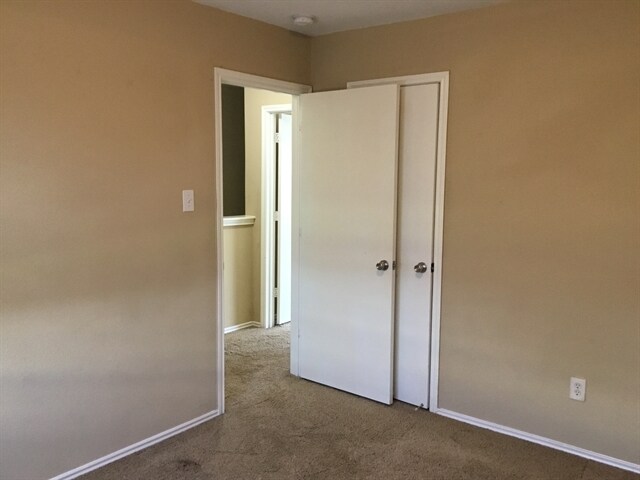 Building Photo - 12702 Rio Quatro Dr